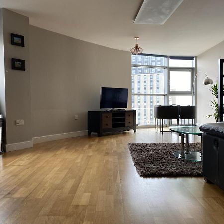 High View Serviced Apartment カーディフ エクステリア 写真