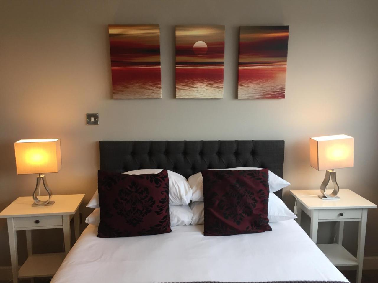 High View Serviced Apartment カーディフ エクステリア 写真