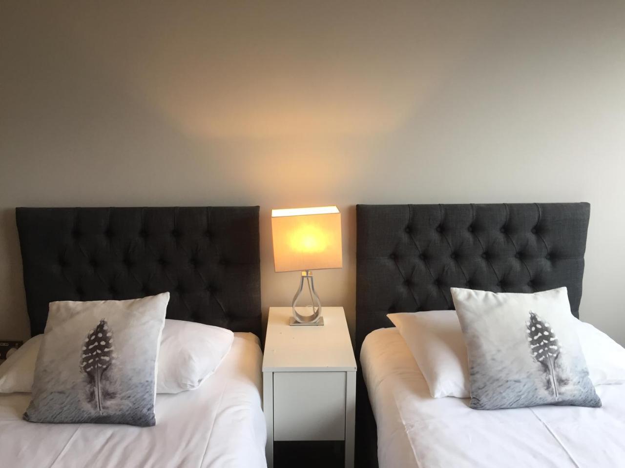 High View Serviced Apartment カーディフ エクステリア 写真