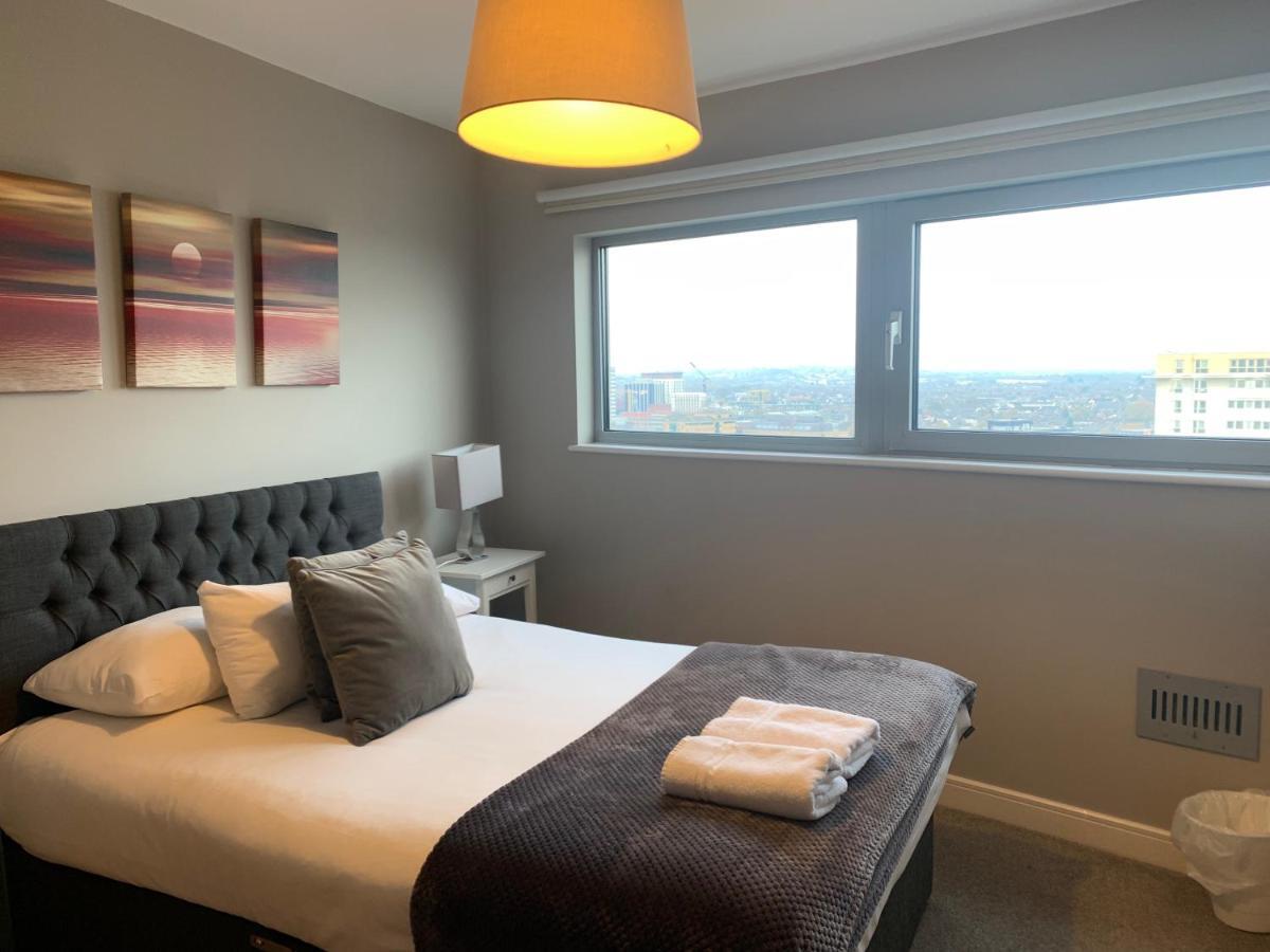 High View Serviced Apartment カーディフ エクステリア 写真