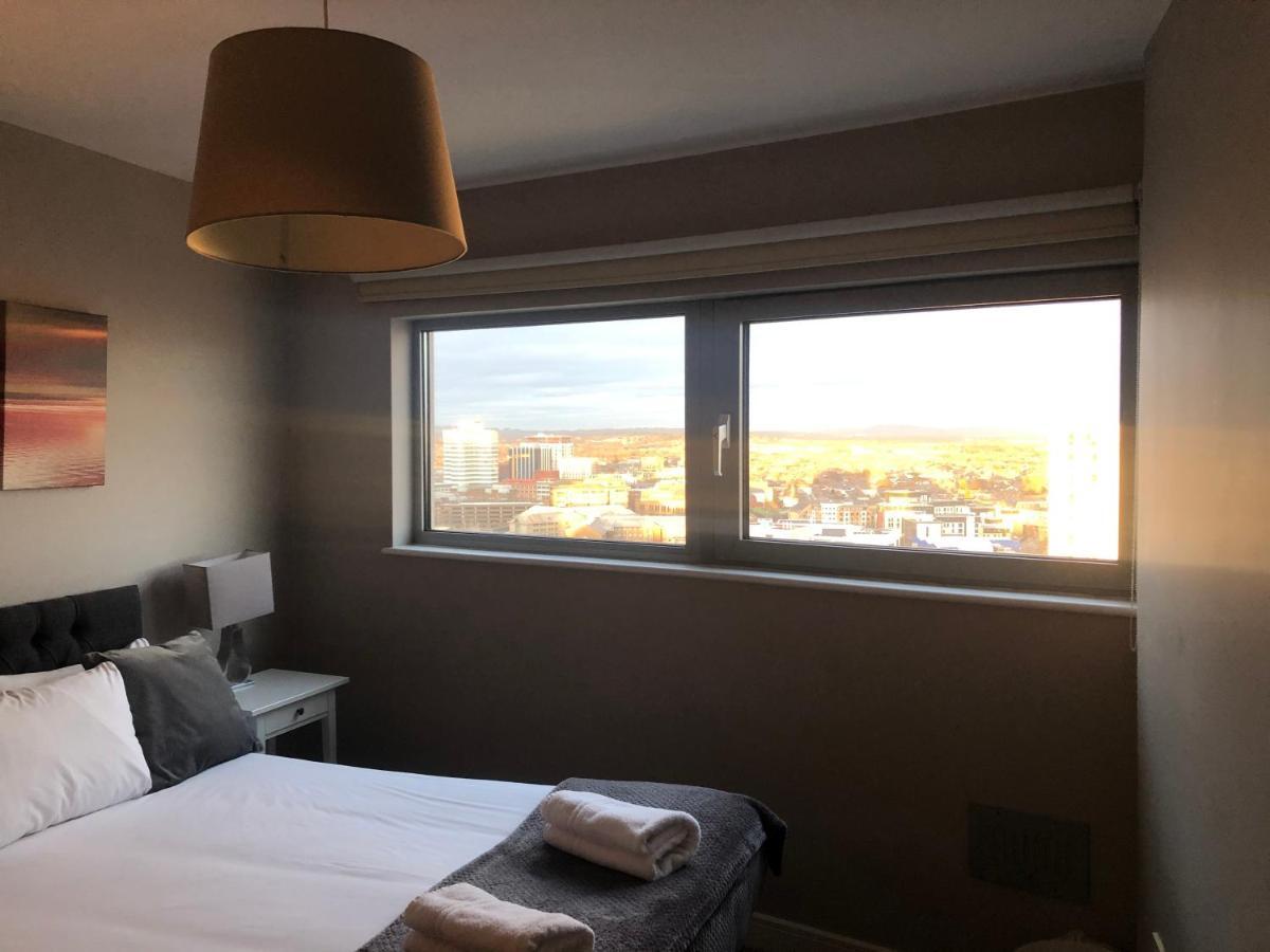 High View Serviced Apartment カーディフ エクステリア 写真